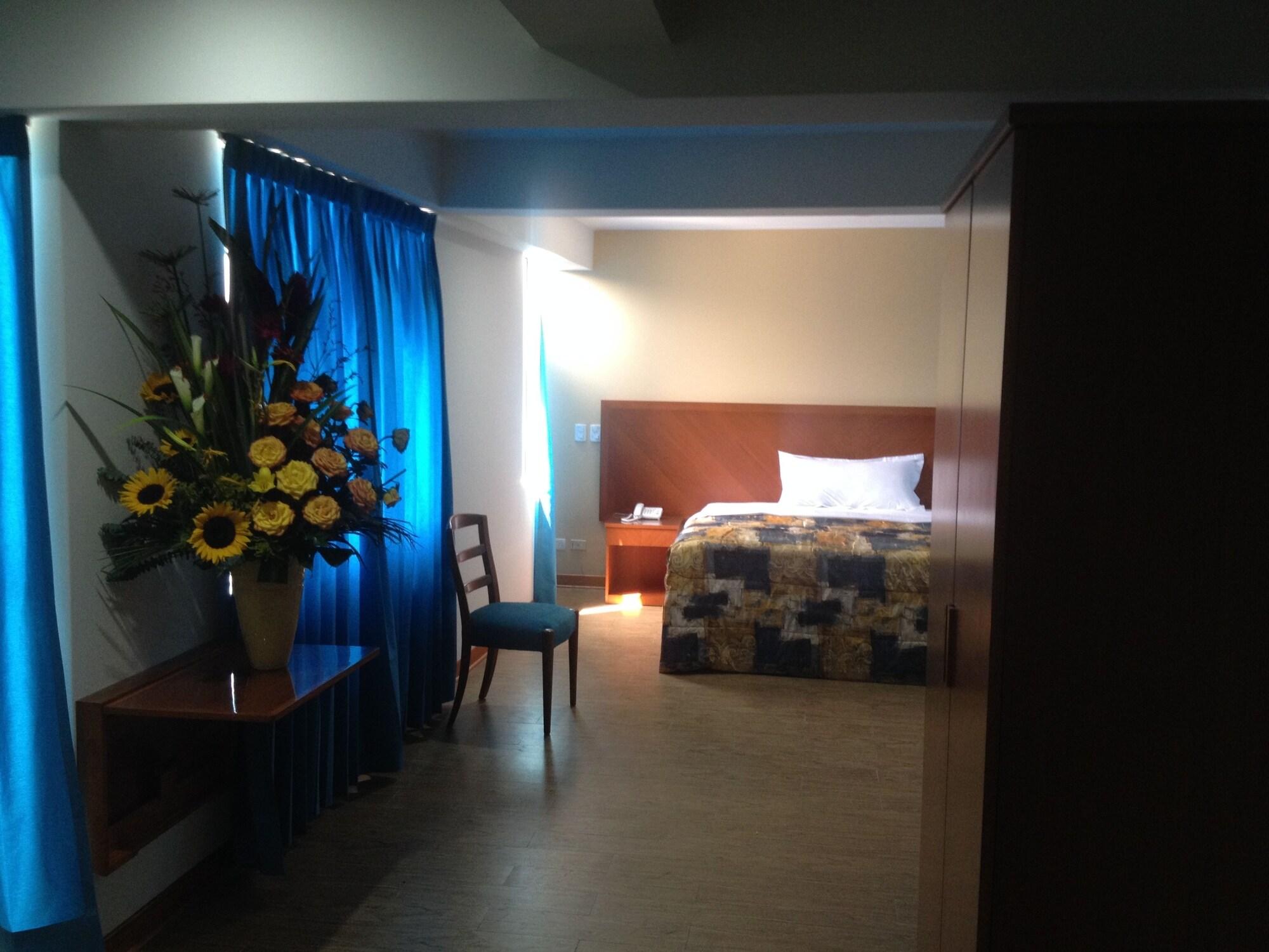Hotel Esencia Suites Lima Extérieur photo
